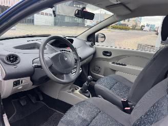 Renault Twingo 1.2 Authentique picture 10