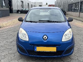 Renault Twingo 1.2 Authentique picture 2