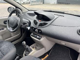 Renault Twingo 1.2 Authentique picture 9