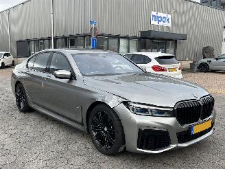BMW 7-serie 745e M High Executive Individual Carbon-Core picture 3