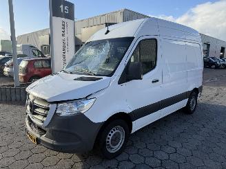 skadebil bedrijf Mercedes Sprinter 314 2.2 CDI L1H2 DC 2020/5