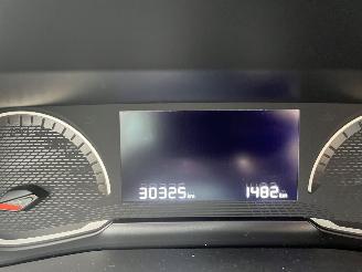 Peugeot 208 1.2 PureTech Active picture 17