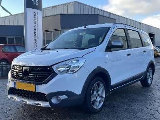 damaged passenger cars Dacia Lodgy 1.3 TCe Stepway 5p 2007/2