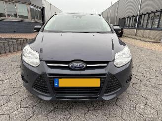 Ford Focus 1.0 EcoBoost Titanium picture 2