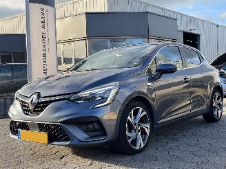 damaged passenger cars Renault Clio 1.3 TCe 130PK RS Line AUTOMAAT 2019/12