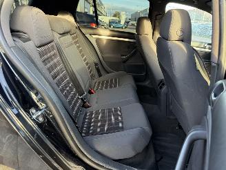 Volkswagen Golf 2.0 TFSI GTI picture 11