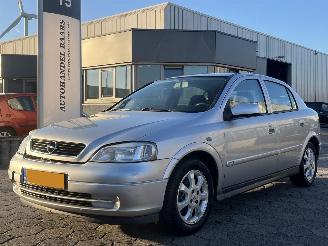 Schadeauto Opel Astra 1.6 Njoy AUTOMAAT 2004/1