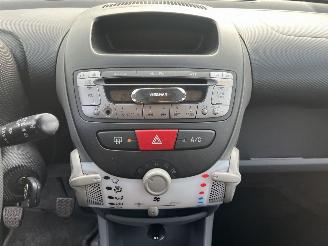 Toyota Aygo 1.0-12V Comfort picture 21