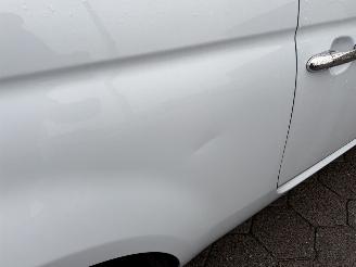 Fiat 500 1.2 Lounge picture 13