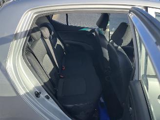 Hyundai I-10 1.1 i-Drive Cool picture 8