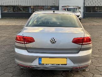 Volkswagen Passat 1.6 TDI Comfortline AUTOMAAT picture 5
