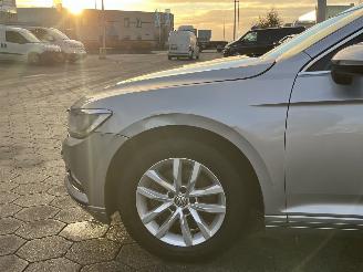 Volkswagen Passat 1.6 TDI Comfortline AUTOMAAT picture 8