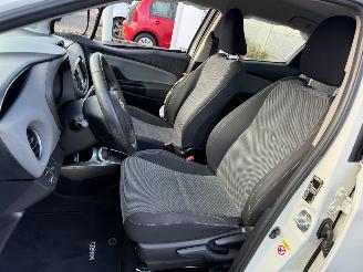 Toyota Yaris 1.5 Hybrid Lease picture 15