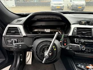 BMW 3-serie 320i xDrive High Executive picture 16