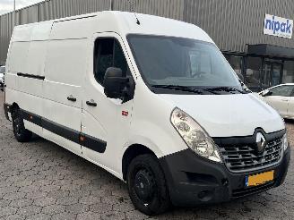 Renault Master T35 2.3 dCi L3H3 picture 3
