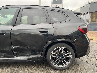 BMW iX1 xDrive30 67 kWh picture 10