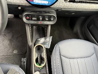 Mini Cooper E Favoured L 40.7 kWh picture 19