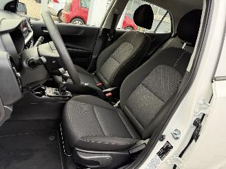 Kia Picanto 1.0 DPi ComfortLine picture 11