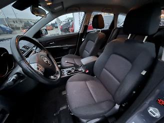 Mazda 3 1.6 Touring picture 14