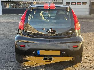 Peugeot 107 1.0-12V XR picture 5