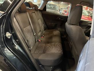 Toyota Auris Touring Sports 1.8 Hybrid Aspiration picture 14