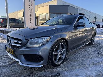 damaged passenger cars Mercedes C-klasse C200 AMG  AUTOMAAT 2017/6