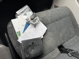 Volkswagen Transporter 2.0 TDI L1H2 Highline picture 18