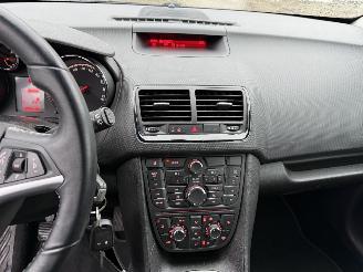 Opel Meriva 1.4 Turbo Design Edition picture 20