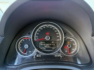 Volkswagen Up! 1.0 picture 22