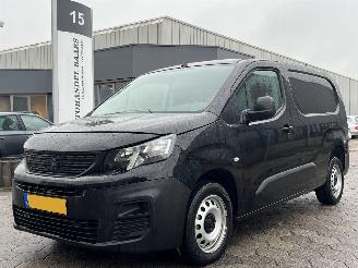 Schade bestelwagen Peugeot Partner 1.5 BlueHDi 130 S&S L2 2024/2