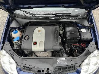 Volkswagen Golf 1.6 FSI Comfortline Business picture 7