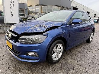uszkodzony samochody osobowe Volkswagen Polo 1.0 TSI Comfortline 2019/1