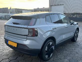 Volvo EX30 Single Motor Extended Range Plus 69 kWh picture 4