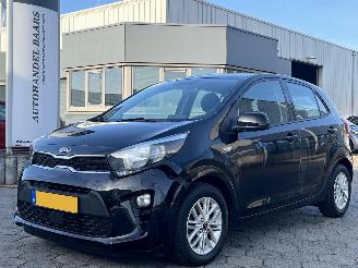 Schadeauto Kia Picanto 1.0 DPi DynamicLine 2020/11