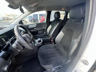 Mercedes B-klasse 200d AUTOMAAT picture 19