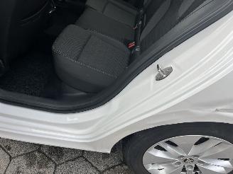 Skoda Octavia Combi 1.0 TSI Ambition picture 10