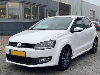 uszkodzony samochody osobowe Volkswagen Polo 1.2 Easyline 2011/5