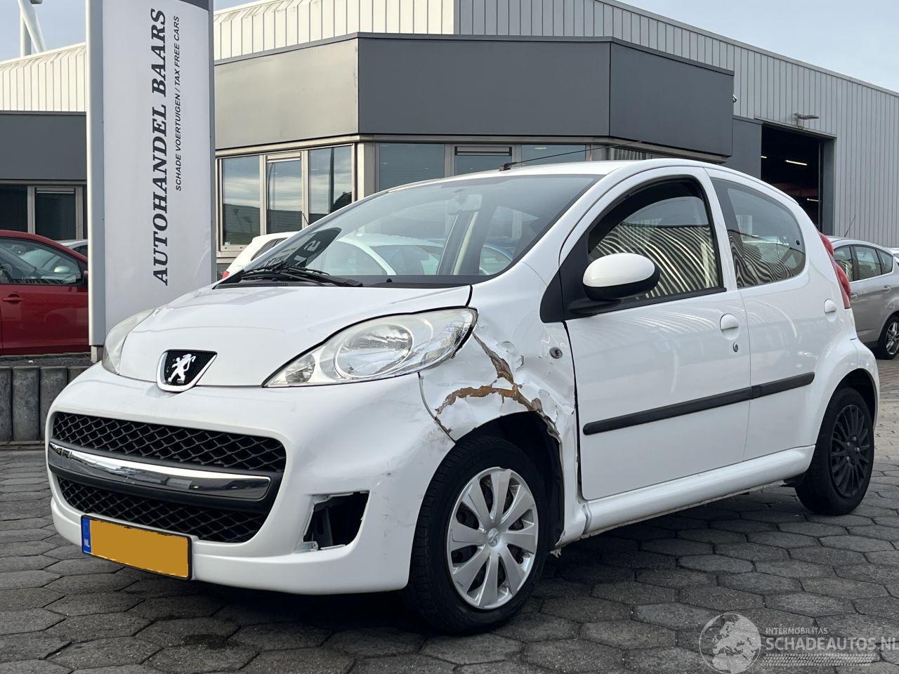 Peugeot 107 1.0-12V XS