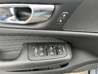 Volvo V-60 2.0 B3 Essential picture 15
