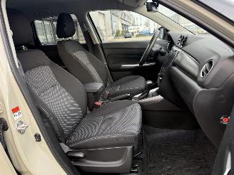 Suzuki Vitara 1.5 Hybrid Select picture 14