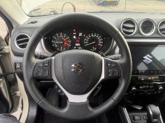 Suzuki Vitara 1.5 Hybrid AUTOMAAT EXE picture 17