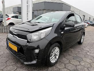 damaged passenger cars Kia Picanto 1.0 DPi DynamicLine 2021/6