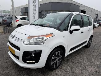 krockskadad bil auto Citroën C3 picasso 1.2 PureTech Tendance 2015/7