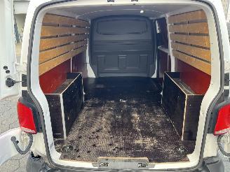 Volkswagen Transporter 2.0 TDI L2H1 28 Economy Business picture 10