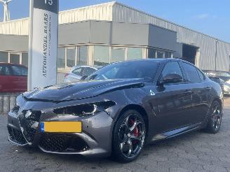 damaged passenger cars Alfa Romeo Giulia 2.9 T Quadrifoglio 520PK!! 2024/3