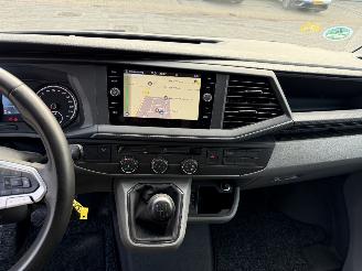 Volkswagen Transporter 2.0 TDI L2H3 32 Comfortline picture 21