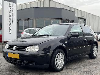 Voiture accidenté Volkswagen Golf 1.8-5V Highline 1998/6