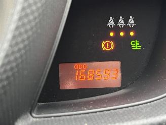 Toyota Urban Cruiser 1.3 VVT-i Dynamic picture 16