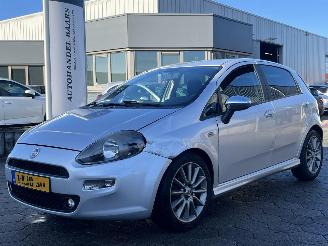 uszkodzony samochody osobowe Fiat Punto 0.9 TwinAir Sport 2013/1