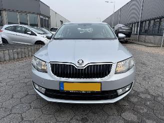 Skoda Octavia 1.2 TSI Greentech Ambition Businessline picture 2